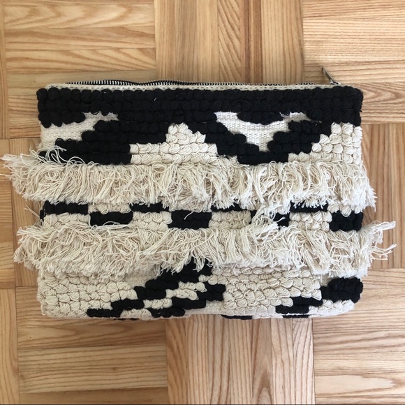 ✨2 for 35 ✨Boho Statement Clutch - Picture 2 of 6